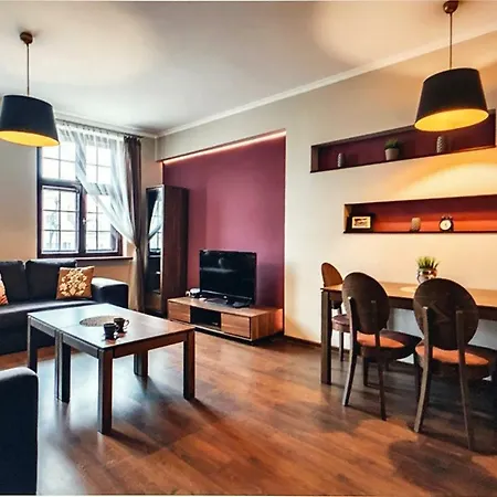 Apartmán Schwarz Tiger 10 In Rynek Vratislav